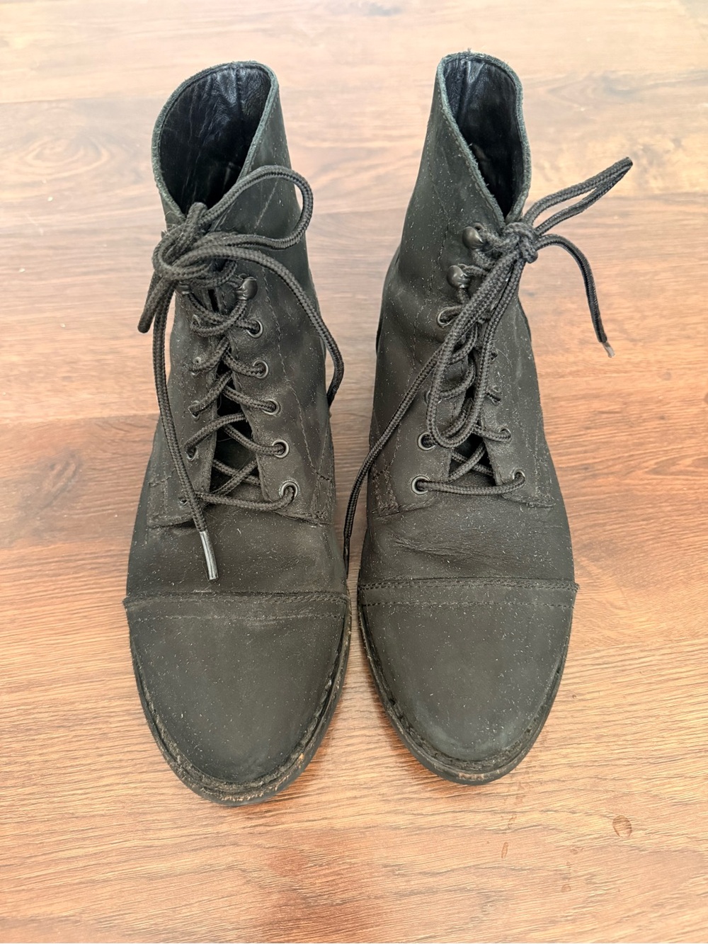 Thursday Boots Company Women's black Captain Lace Up Boots- size 9